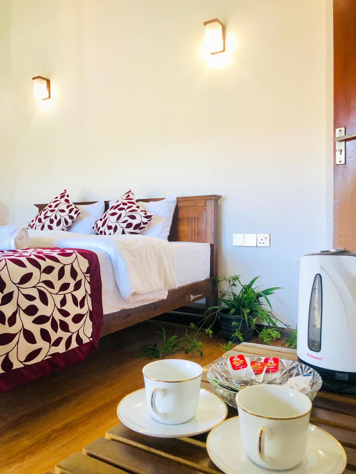 Star Holiday Home Нувара-Элия Экстерьер фото